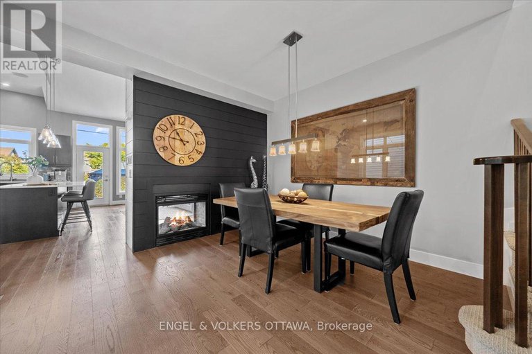 28956105/1003-markwick-crescent/notting-hillsummerside/ottawa/ontario/K4A4X5_7