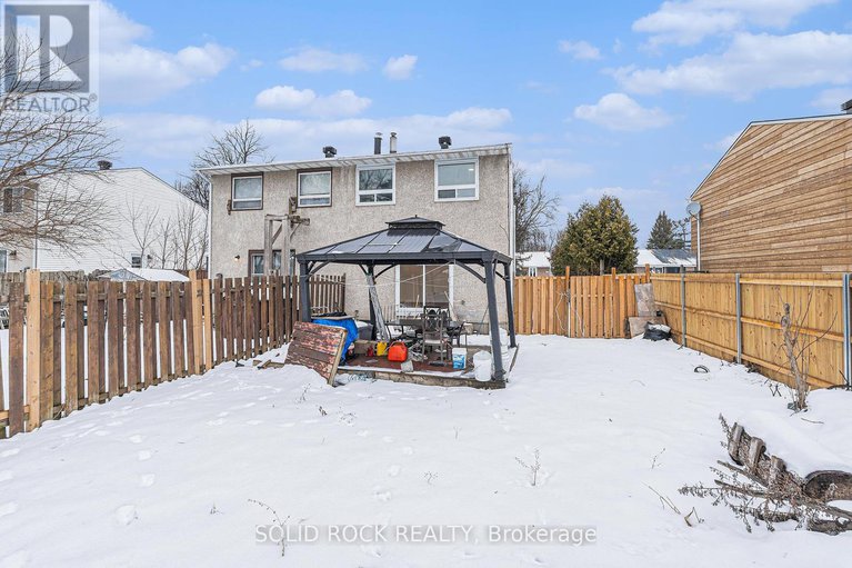 28367729/1432-leigh-crescent/carson-grove/ottawa/ontario/K1J8E4_29