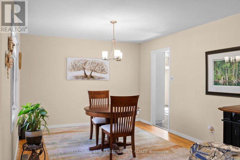 29662329/355-otty-way/drummondnorth-elmsley-north-elmsley-twp/drummondnorth-elmsley/ontario/K7H0E5_15