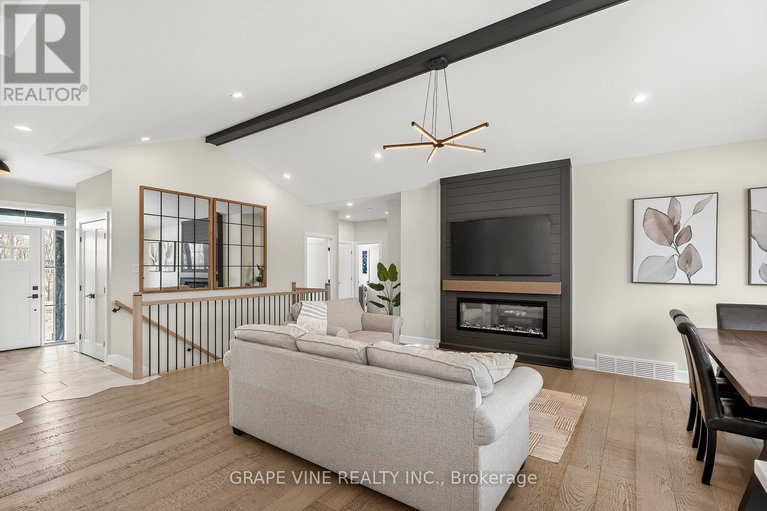 29432305/106-maplestone-drive/north-grenville-twp-kemptville-east/north-grenville/ontario/K0G1J0_13