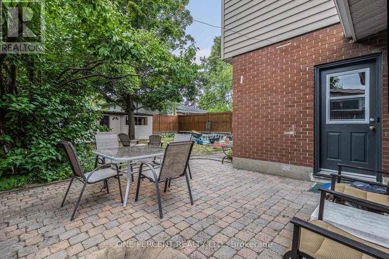 28782240/2563-egan-road/mooneys-bayriverside-park/ottawa/ontario/K1V8M9_26