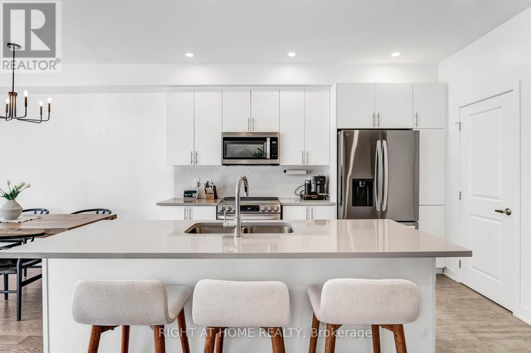 28315295/623-rathburn-lane/leitrim/ottawa/ontario/K1T0V7_14