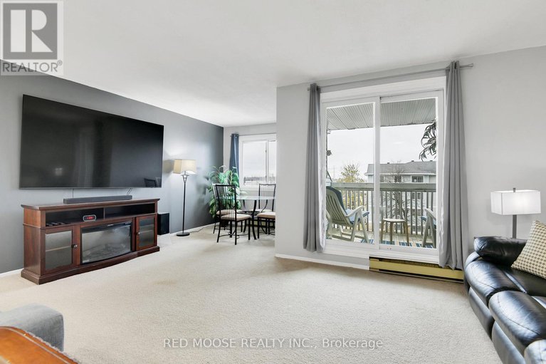 29220948/415-216-viewmount-drive/borden-farmstewart-farmcarleton-heightsparkwood-hills/ottawa/ontario/K2E7X4_8