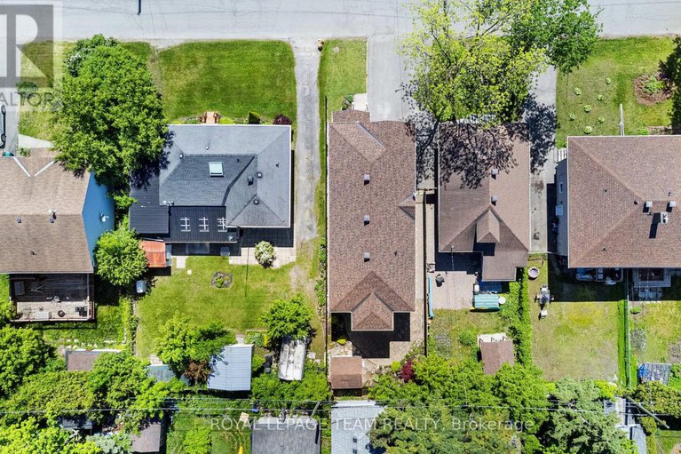 28382837/2911-ahearn-avenue/britannia/ottawa/ontario/K2B7A1_29
