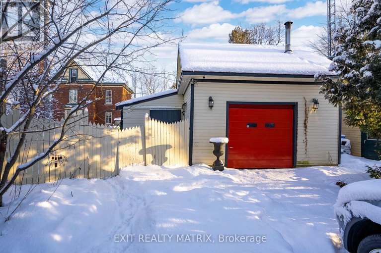 28874947/94-king-street/chesterville/north-dundas/ontario/K0C1H0_37