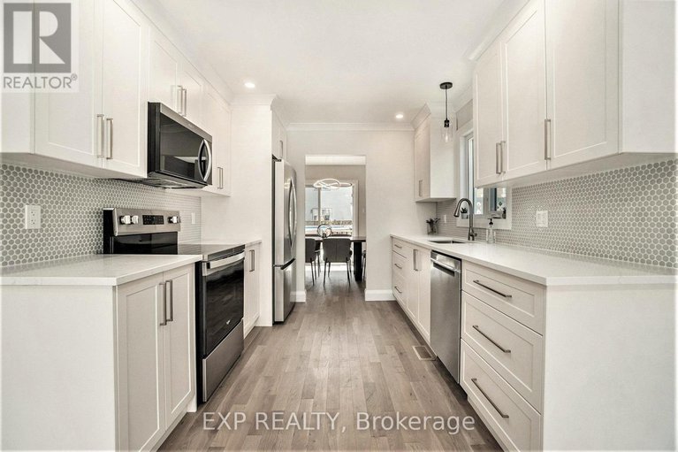 28647079/680-mathieu-way/fallingbrookpineridge/ottawa/ontario/K4A2R4_11