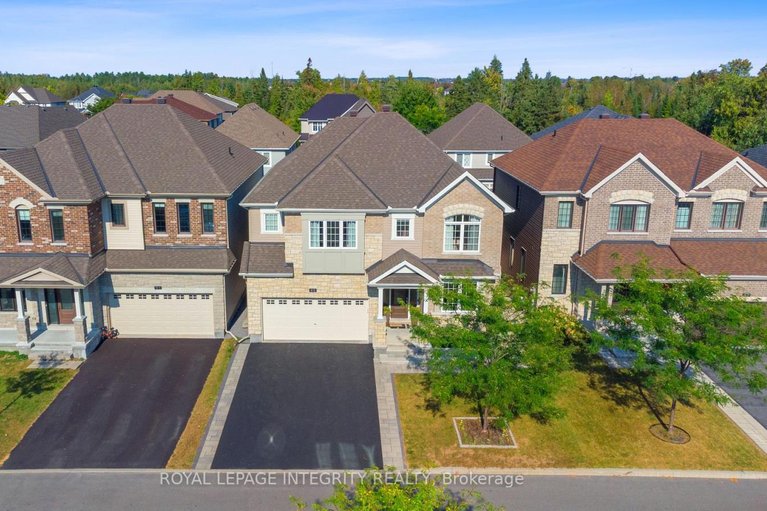 29595404/49-hawks-landing-crescent/stittsville-north/ottawa/ontario/K2S1W1_2