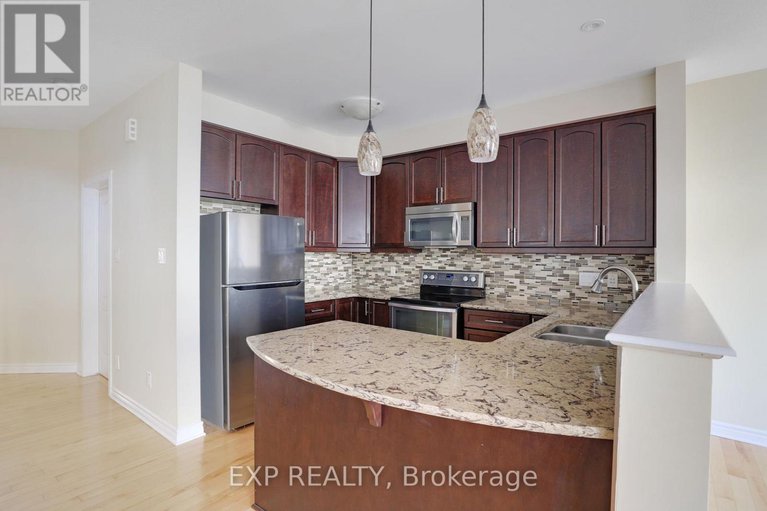 29098457/618-moorpark-avenue/emerald-meadowstrailwest/ottawa/ontario/K2M0B6_13