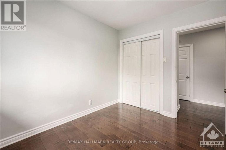 28603741/1680-fisher-avenue/borden-farmstewart-farmcarleton-heightsparkwood-hills/ottawa/ontario/K2C1X7_10