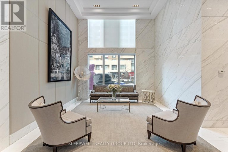 28172131/1501-111-champagne-avenue-s/west-centre-town/ottawa/ontario/K1S5V3_5