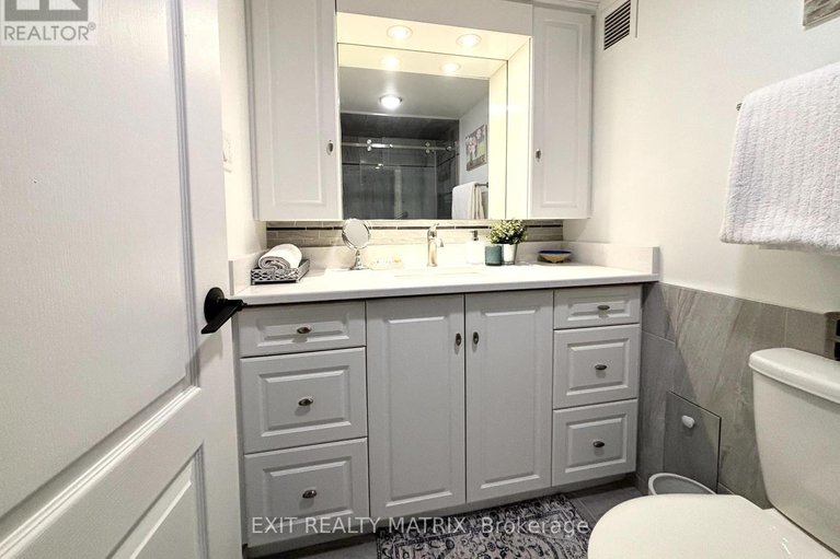 28390610/2408-515-st-laurent-boulevard/viscount-alexander-park/ottawa/ontario/K1K3X5_33