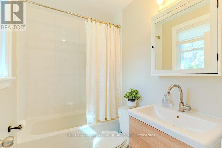28263275/1404-larose-avenue/carlington/ottawa/ontario/K1Z7X7_12