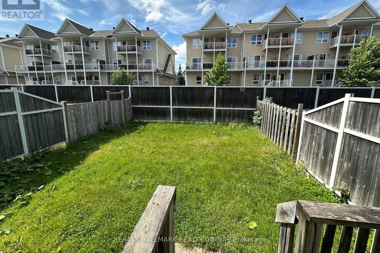 28499112/418-temiskaming-crescent/strandherd/ottawa/ontario/K2J0V4_21