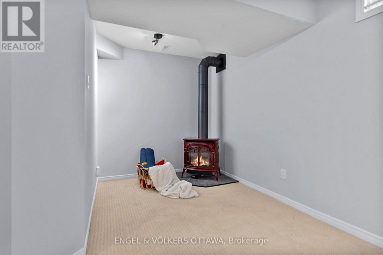 28880746/287-meilleur-private/vanier/ottawa/ontario/K1L0A2_29