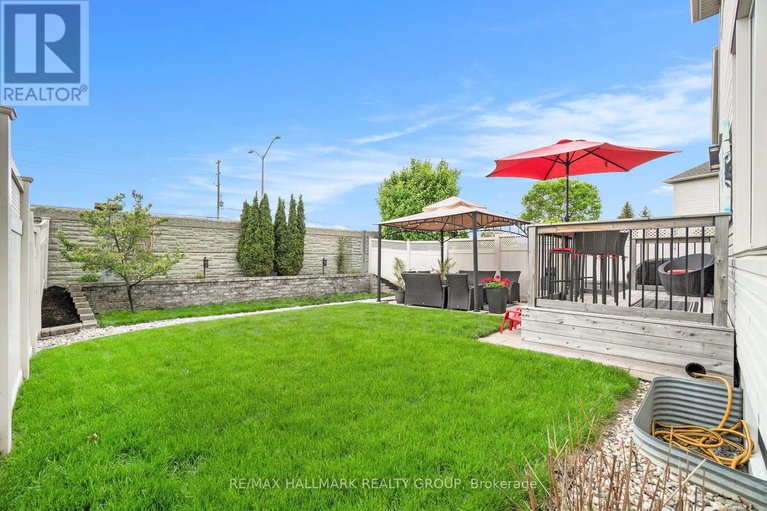 28760662/280-trail-side-circle/springridgeeast-village/ottawa/ontario/K4A5B1_42