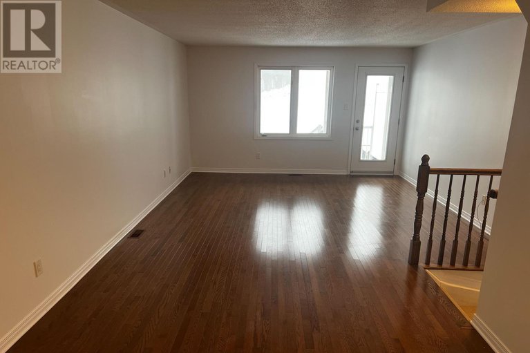 29397620/276-fir-lane/kemptville/north-grenville/ontario/K0G1J0_4