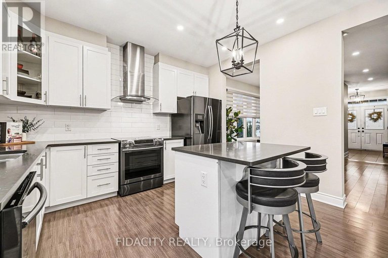 29244731/547-parade-drive/stittsville-south/ottawa/ontario/K2S0X8_12