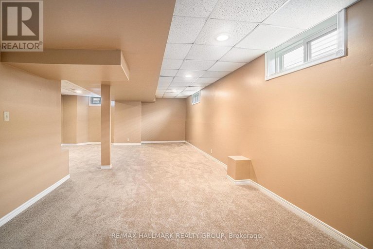 28414091/9-raj-terrace/hunt-club-park/ottawa/ontario/K1G4T4_22