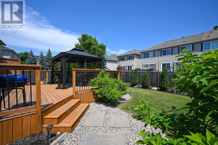 28603563/544-ravendale-way/stonebridge/ottawa/ontario/K2J0G9_40