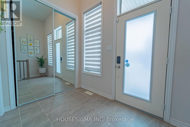 29388290/547-ponthieu-circle/orleans-village/ottawa/ontario/K1W0N5_5