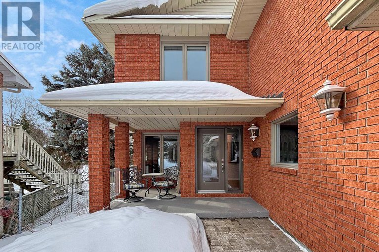 29338988/1354-gaultois-avenue/chateauneuf/ottawa/ontario/K1C3G6_2