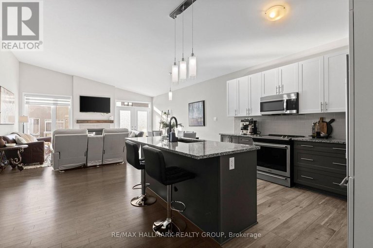 29372252/433-sterling-avenue/clarencerockland-twp/clarence-rockland/ontario/K4K0M5_4