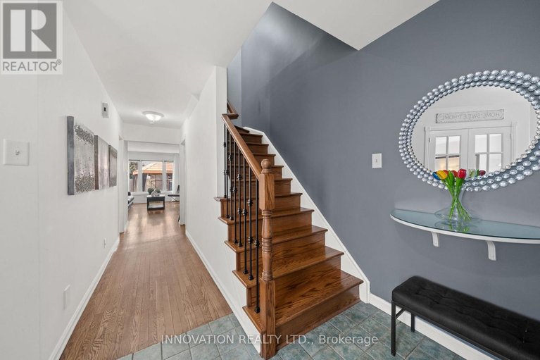 29591600/2056-wildflower-drive/queenswood-heights-south/ottawa/ontario/K1E3R3_6