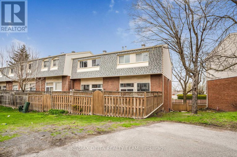 28252608/49-2115-erinbrook-crescent/sheffield-glenindustrial-park/ottawa/ontario/K1B4J5_24