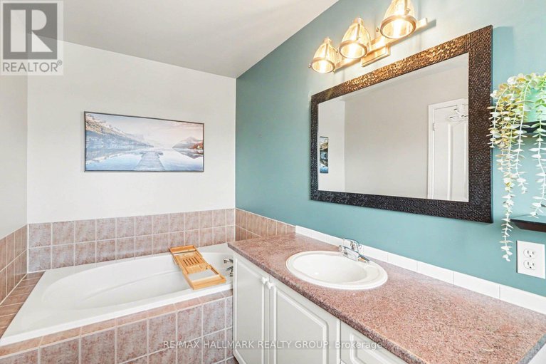 29437626/2229-brockstone-crescent/avalon-east/ottawa/ontario/K4A4V5_27