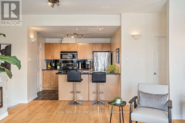 29377969/10-165-waterbridge-drive/barrhaven-east/ottawa/ontario/K2G7G3_9