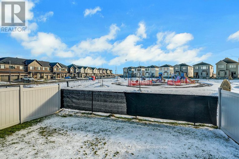 29134887/28-mendoza-way/emerald-meadowstrailwest/ottawa/ontario/K2S2S6_3