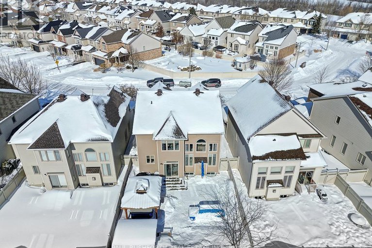 29427447/639-pine-vista-drive/springridgeeast-village/ottawa/ontario/K4A5B4_39