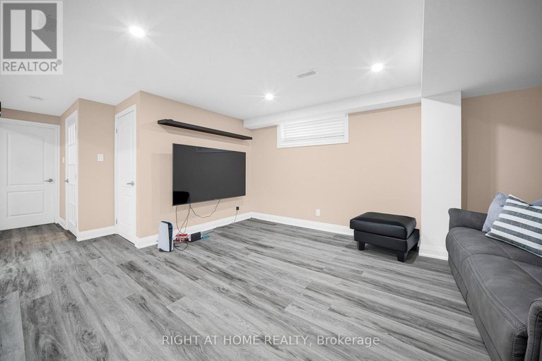 29597273/27-knowlton-drive/barrhaven-east/ottawa/ontario/K2G6P1_32