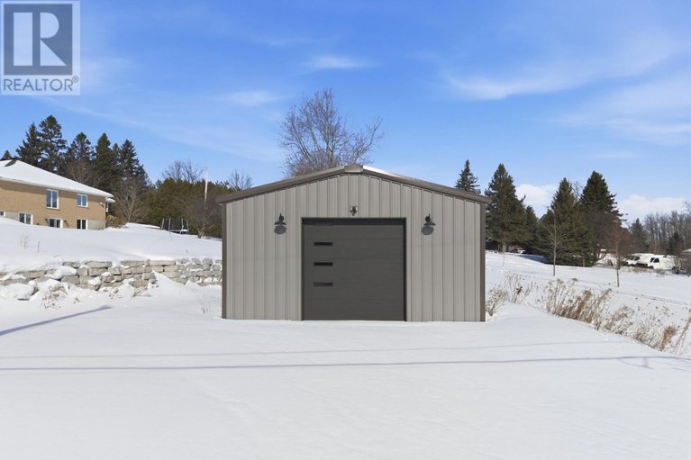 29485307/1391-sutherland-drive/manotick-south-to-roger-stevens/ottawa/ontario/K4M1B3_45