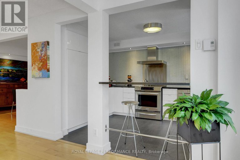 29098174/202-320-crichton-street/lindenlea/ottawa/ontario/K1M1W5_26