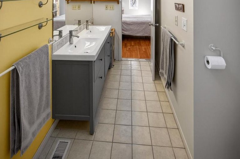 29617139/424-lochaber-avenue/westboro-west/ottawa/ontario/K2A0A6_35