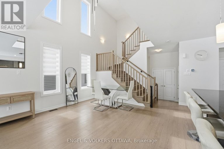 29583763/306-oakmont-drive/north-grenville-twp-kemptville-south/north-grenville/ontario/K0G1J0_15