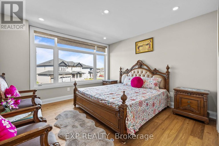 28309333/320-serenade-crescent/riverside-southgloucester-glen/ottawa/ontario/K1X0B9_21