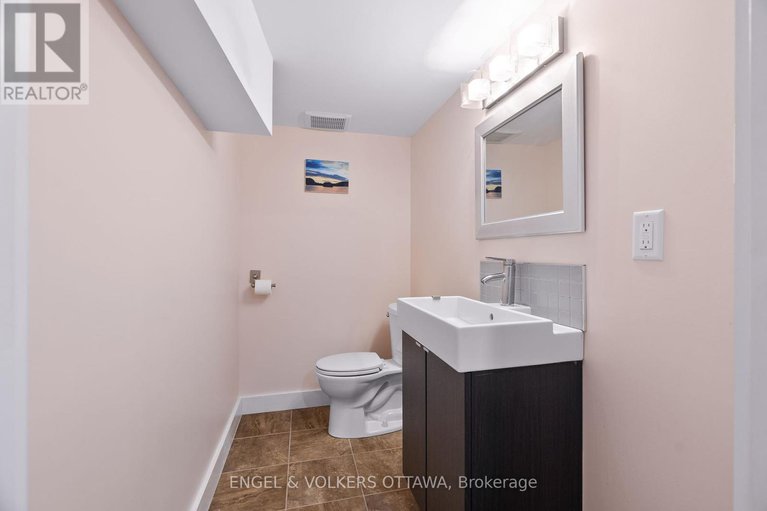 28607993/30-belmont-avenue/old-ottawa-southrideau-gardens/ottawa/ontario/K1S0V1_35