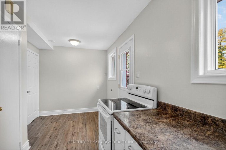 29038835/928-meadowlands-drive/carleton-heights/ottawa/ontario/K2C0K3_10