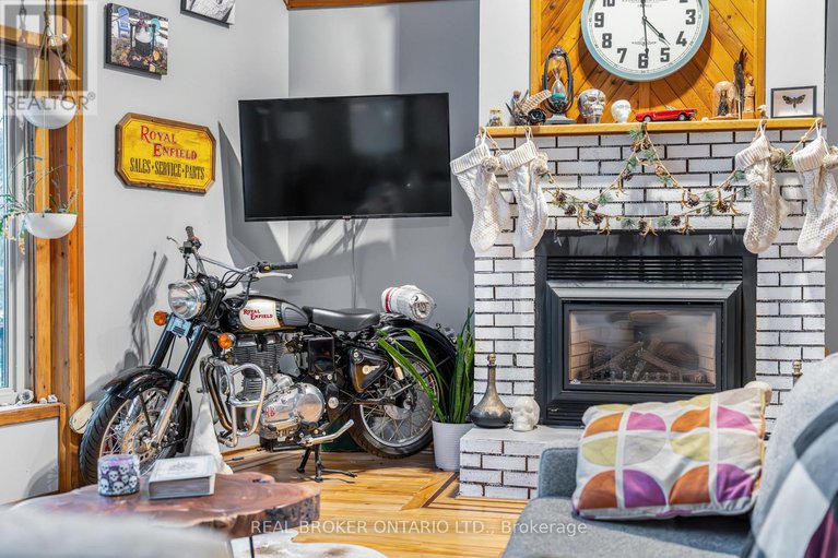 29124745/1-woodland-drive/mcnabbraeside-twps/mcnabbraeside/ontario/K0A1G0_10