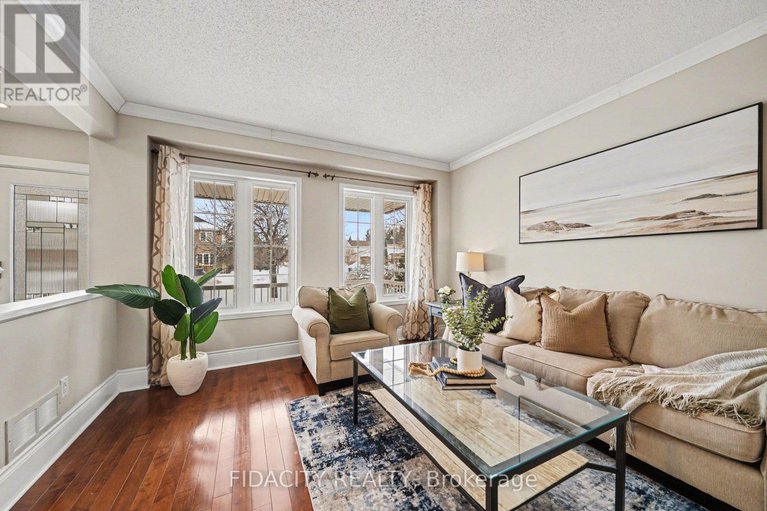 29377972/50-sirocco-crescent/stittsville-north/ottawa/ontario/K2S2C8_5