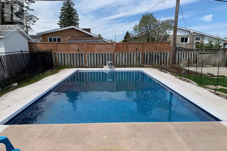 29086248/460-theriault-street/hawkesbury/hawkesbury/ontario/K6A1Z3_7