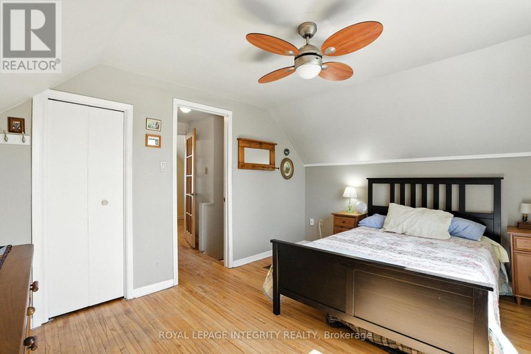 28965143/841-merivale-road/carlington/ottawa/ontario/K1Z5Z7_21