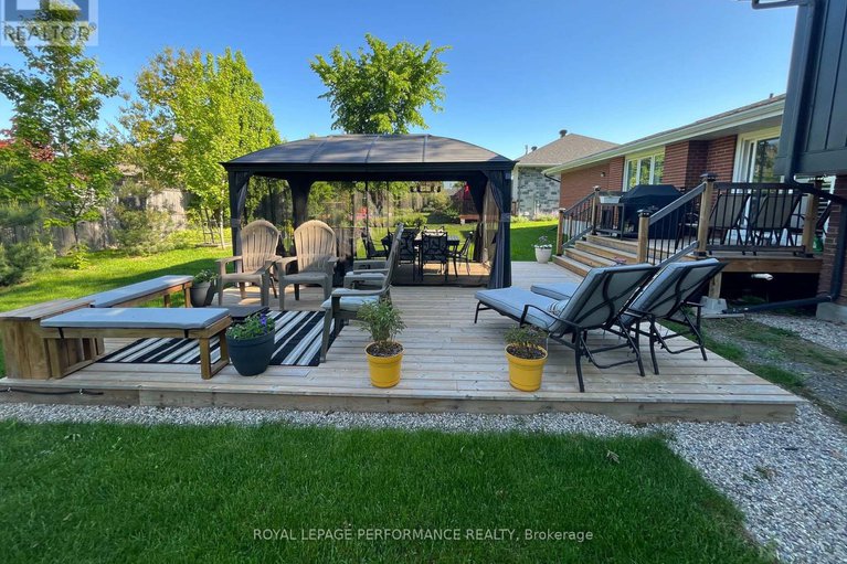 28747368/14-riverbrook-road/arlington-woods/ottawa/ontario/K2H7W6_4