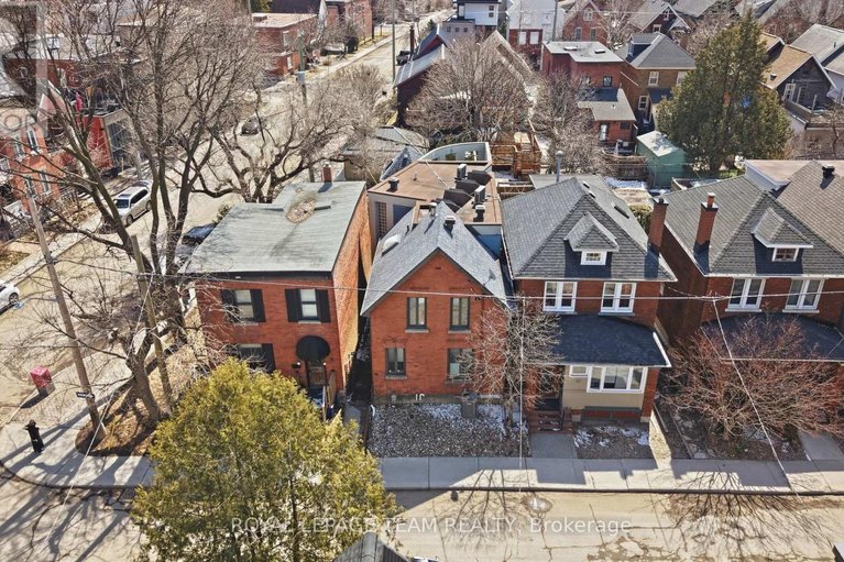 29685321/8-lewis-street/ottawa-centregolden-triangle/ottawa/ontario/K2P0S3_19