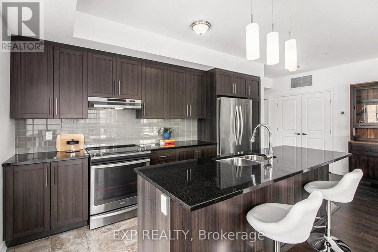 28729482/202-120-prestige-circle/chatelaine-village/ottawa/ontario/K4A1B4_13