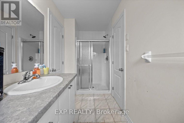 28821511/121-daglan-crescent/avalon-west/ottawa/ontario/K4A0W7_21