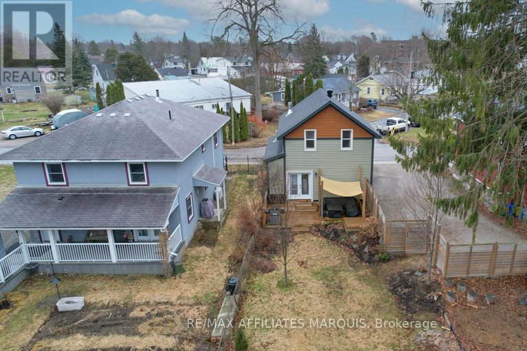 29607389/20-river-street/smiths-falls/smiths-falls/ontario/K7A3S2_46