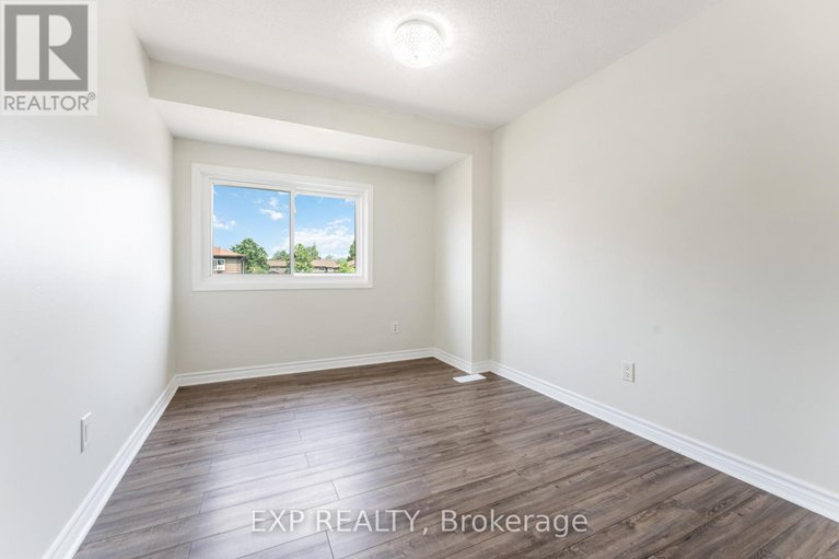 28690323/91-3190-stockton-drive/blossom-parkkemp-parkfindlay-creek/ottawa/ontario/K1T1S1_25
